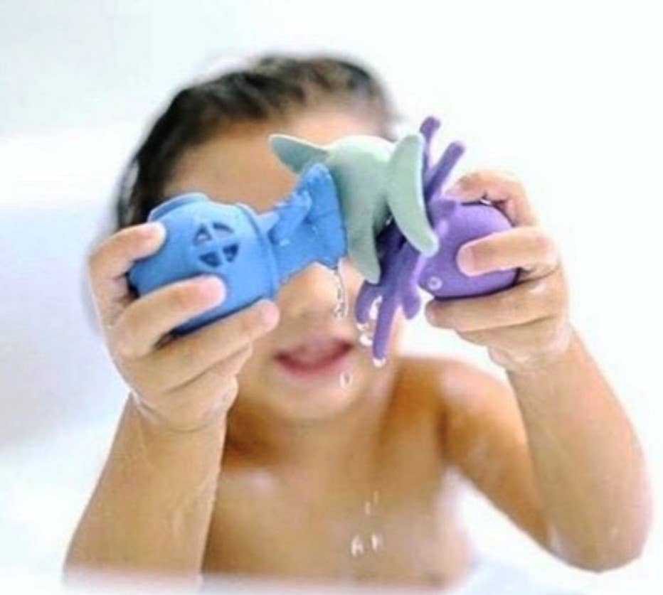 Begin Again Toys - Bathtub Pals all-natural rubber with large openings - image 5