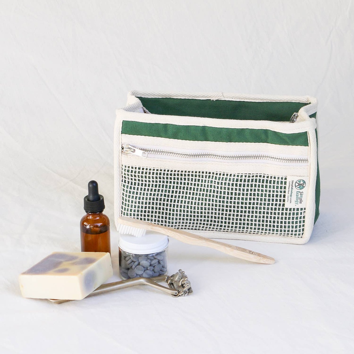 Simple Ecology - Organic Cotton Padded Toiletry Bag gots-certified organic cotton fabric