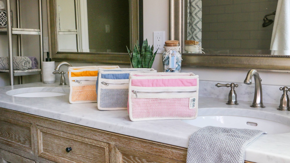 Simple Ecology – Organic Cotton Padded Toiletry Bag Simple Ecology - Organic Cotton Padded Toiletry Bag gots-certified organic cotton fabric - image 3