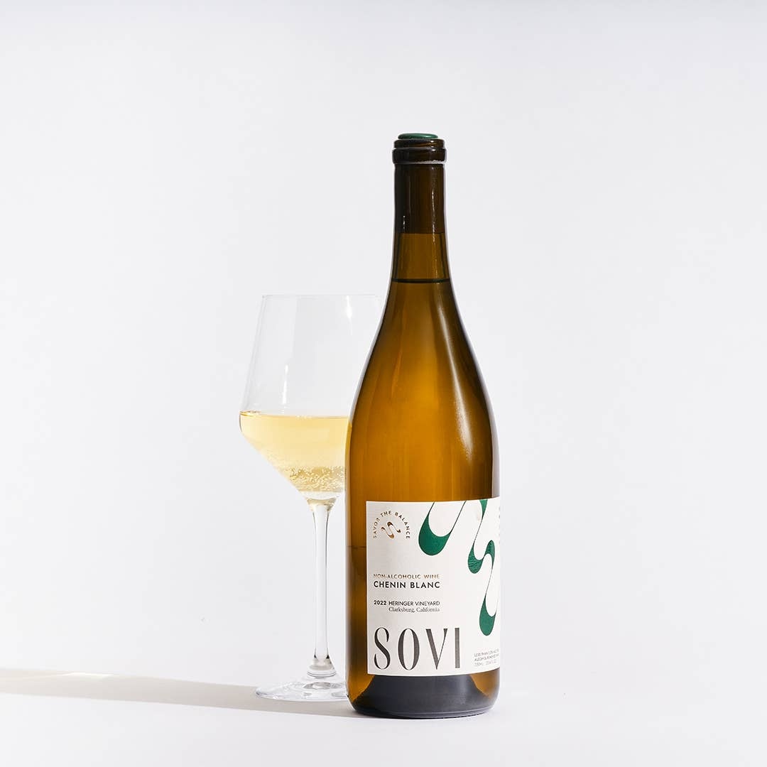 Sovi Wine Co. - NA (De-Alcoholized) Wine - Bottles pinot noir grapes - image 14