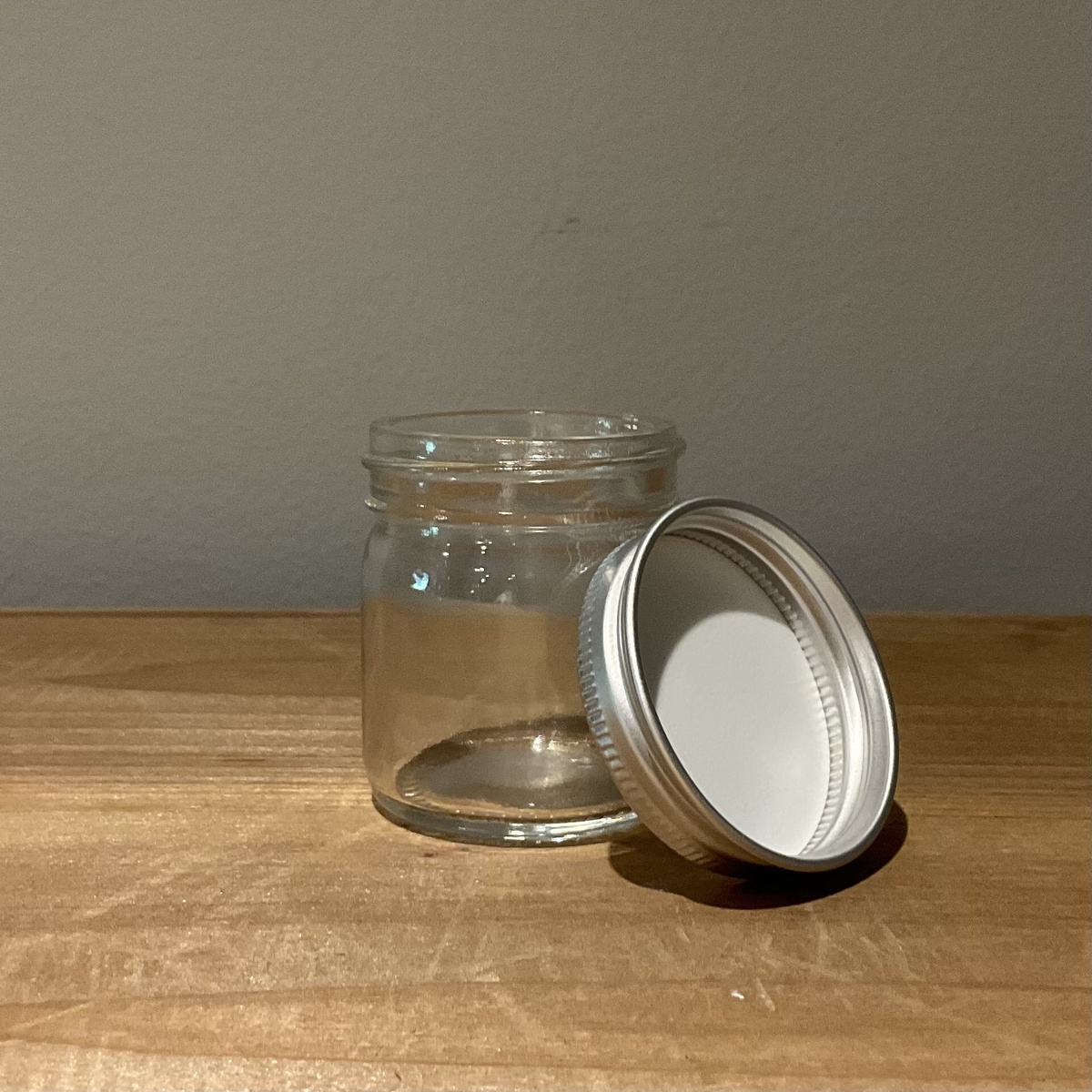 exist green 1oz Glass Jar with Aluminum Flat Cap - image 2