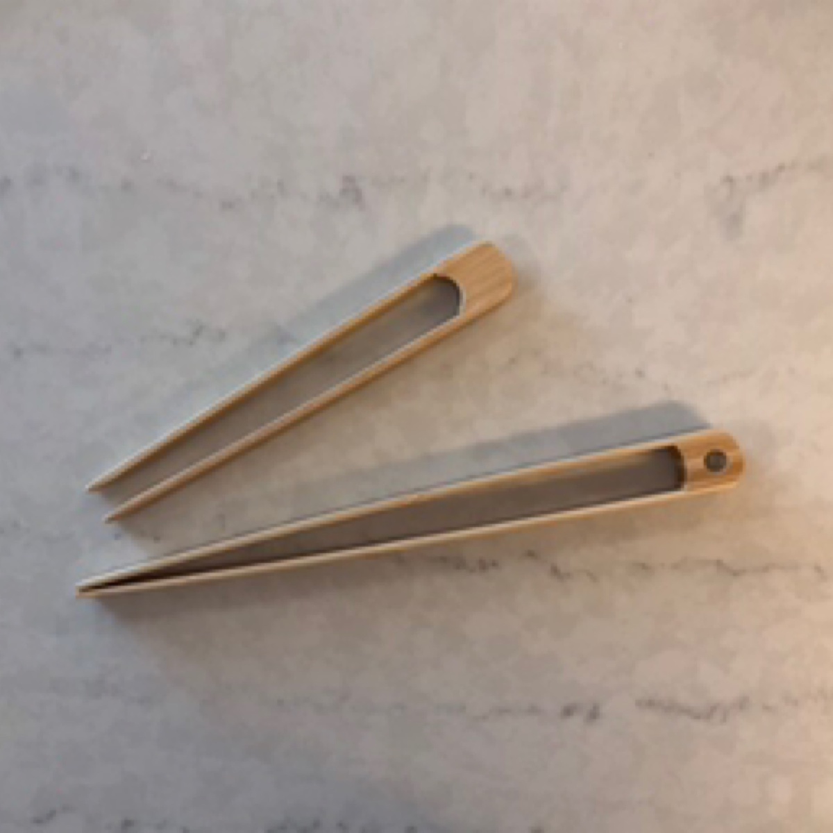 Bamboo Switch - Thin Tongs