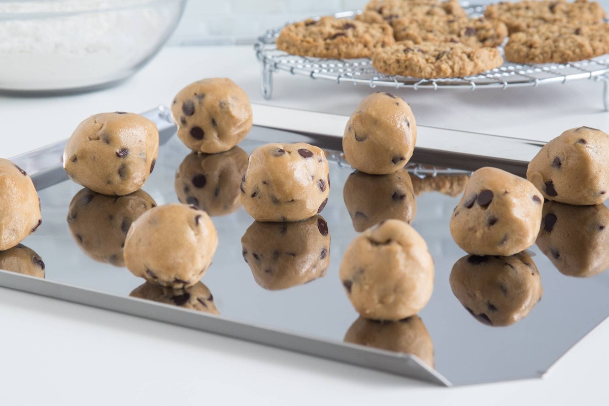 Fox Run Brands – Stainless Steel Cookie Sheet, 12″ x 14″ 030734048528 Fox Run Brands - Stainless Steel Cookie Sheet, 12" x 14" sleek stainless steel - image 2