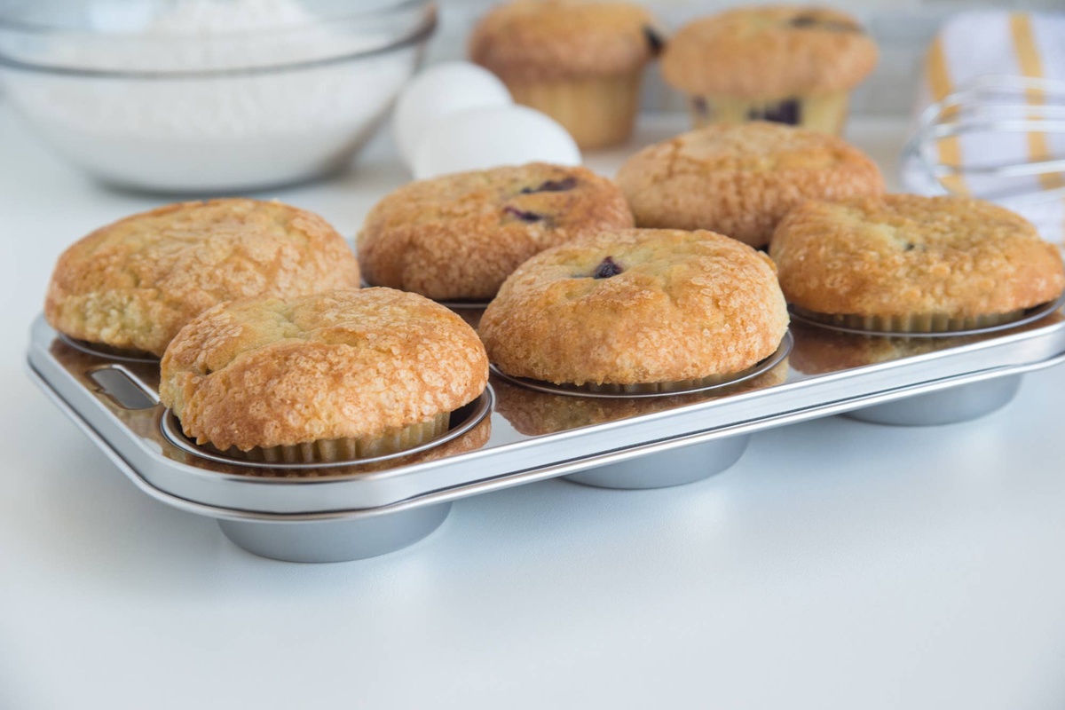 Fox Run Brands – Stainless Steel Muffin Pan 030734048672 Fox Run Brands - Stainless Steel Muffin Pan lightweight but durable - image 3