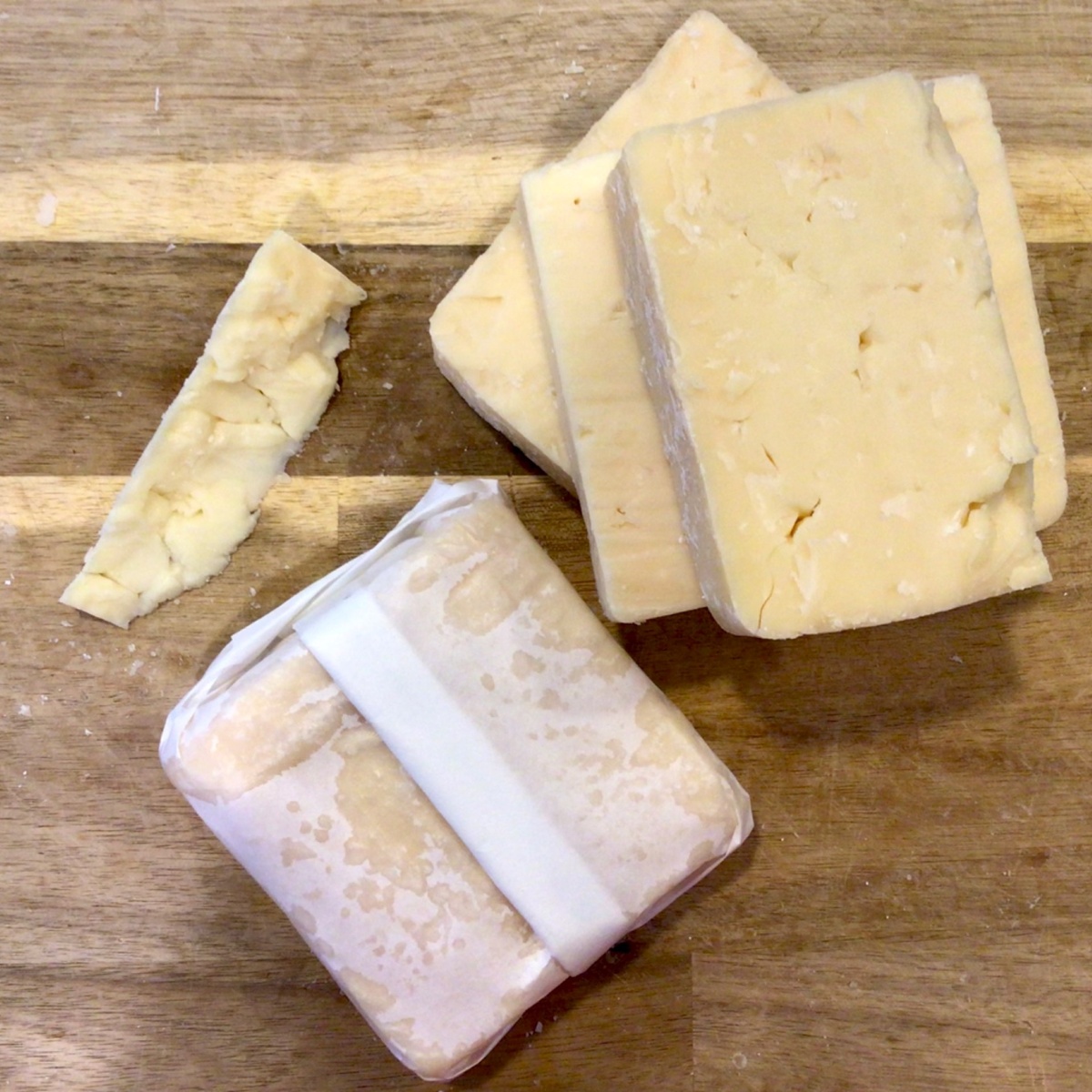 Milton Creamery - Prairie Breeze Cheddar ($1.4/oz) compostable