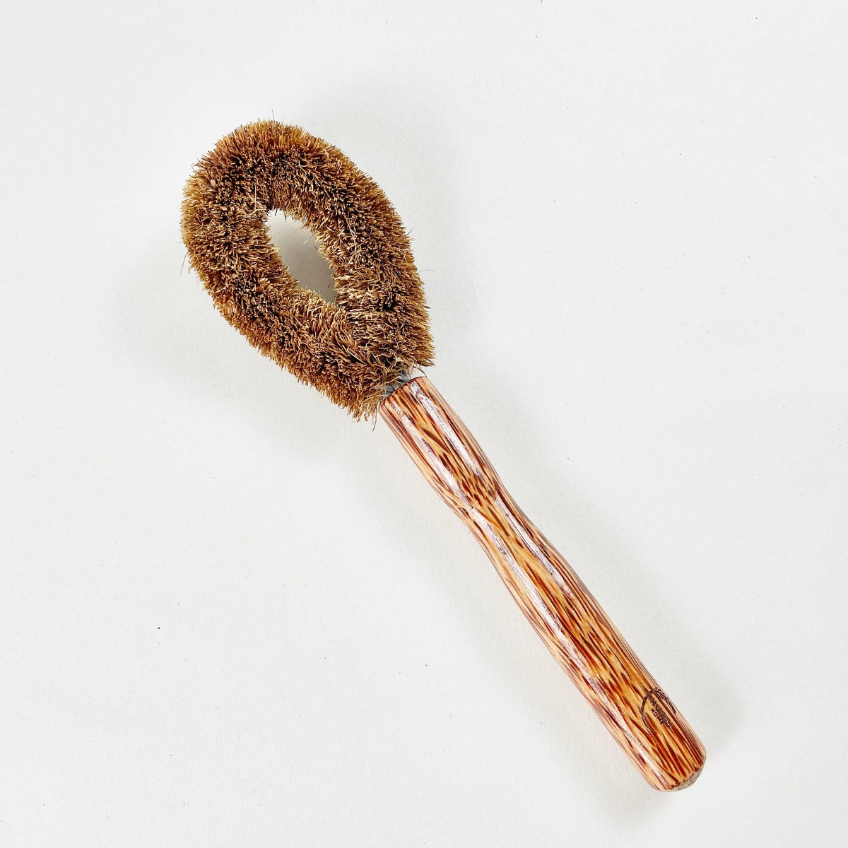 Huski Home – Natural coconut wood & husk dish cleaning brush COCOCLEANBRUSH Huski Home - Natural coconut wood & husk dish cleaning brush coconut trees