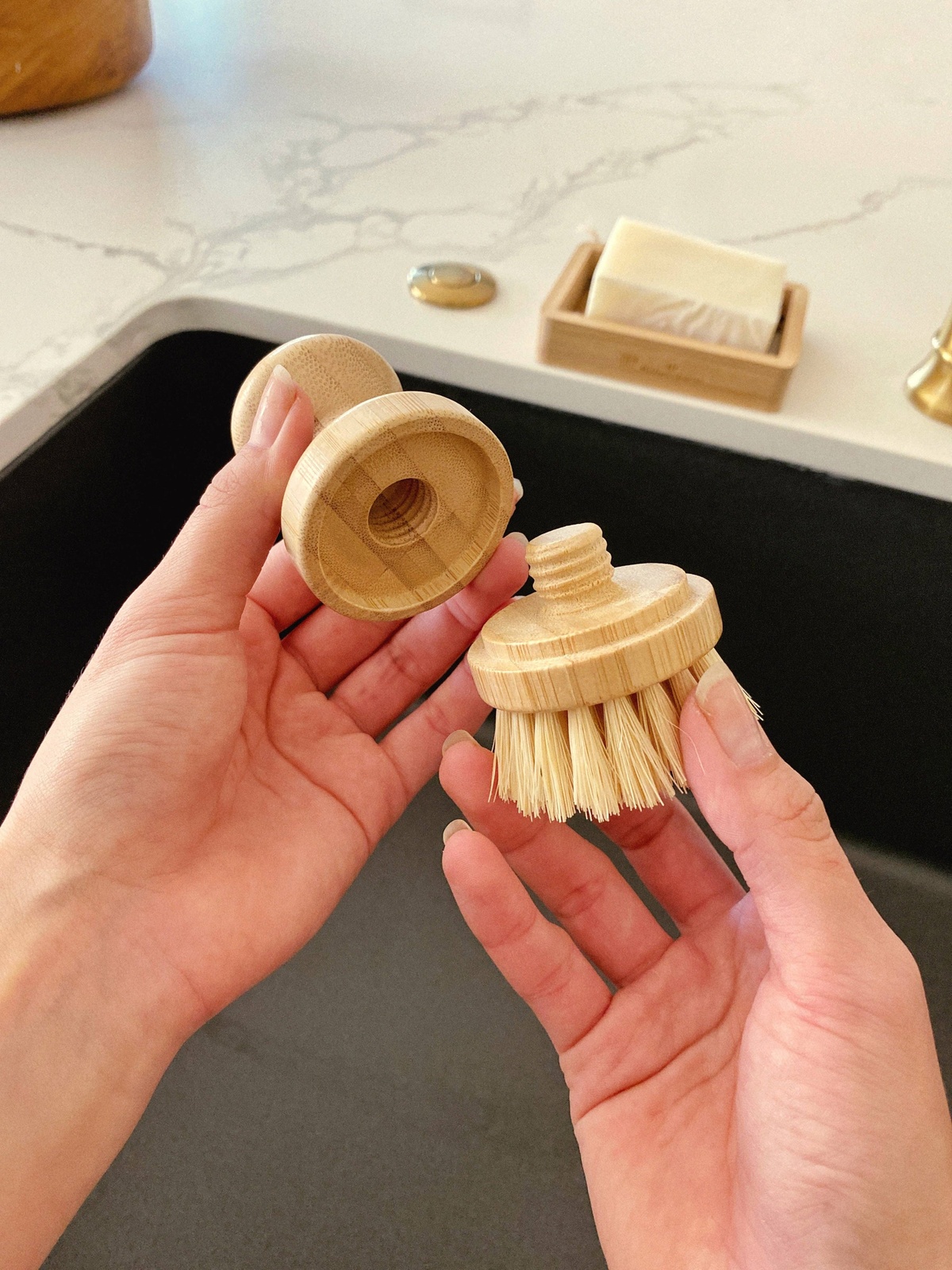 Me Mother Earth – Modular “Refillable” Bamboo Hand Brush – Screw-On Me Mother Earth - Modular "Refillable" Bamboo Hand Brush - Screw-On zero-waste - image 12