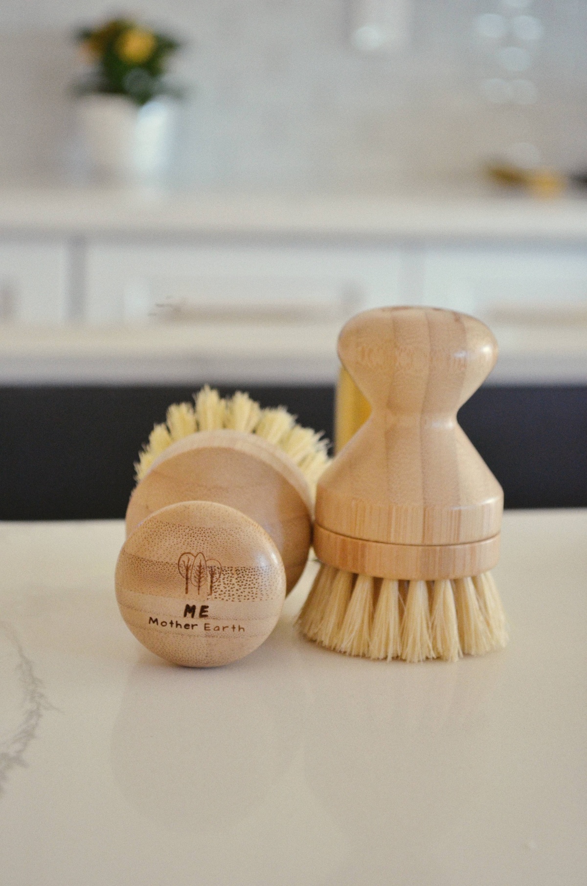 Me Mother Earth – Modular “Refillable” Bamboo Hand Brush – Screw-On Me Mother Earth - Modular "Refillable" Bamboo Hand Brush - Screw-On zero-waste - image 10