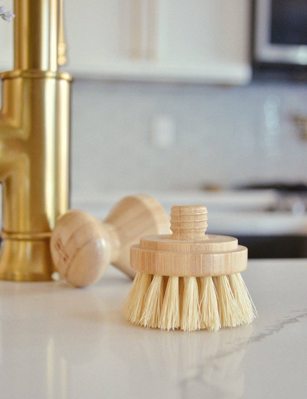 Me Mother Earth – Modular “Refillable” Bamboo Hand Brush – Screw-On Me Mother Earth - Modular "Refillable" Bamboo Hand Brush - Screw-On zero-waste - image 9