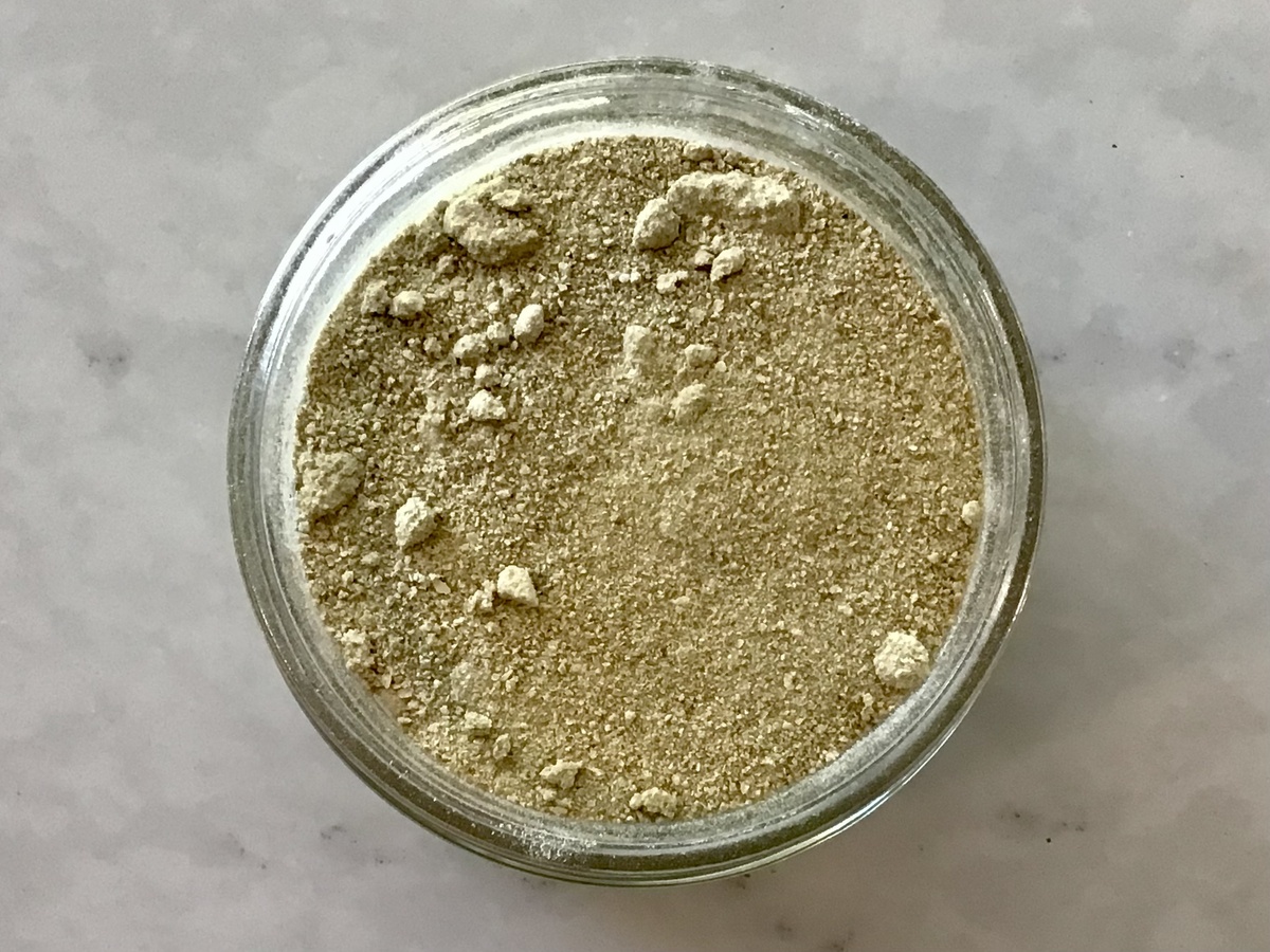 Mountain Rose Herbs Aloe Vera Leaf Powder ($4.3/oz) the entire dehydrated leaf