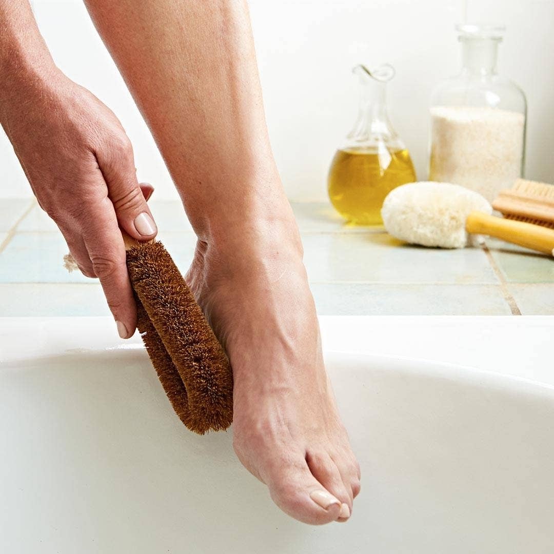 Ethical Global – Foot Brush, Coconut Fiber 797776006366 Ethical Global - Foot Brush, Coconut Fiber natural coconut fiber - image 5