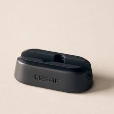 Leaf Shave - Dermaplaner Stand - image 2