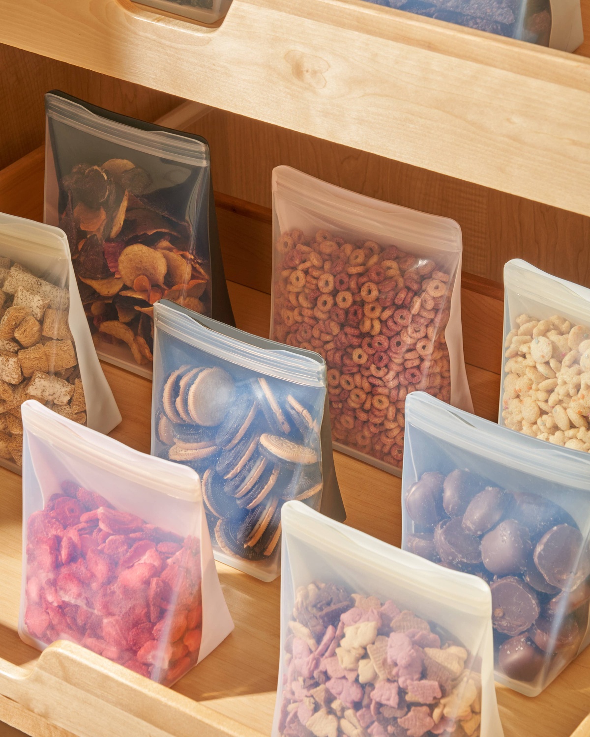W and P Reusable Silicone Bags - Stand Up certified silicone with no chemicals - image 2