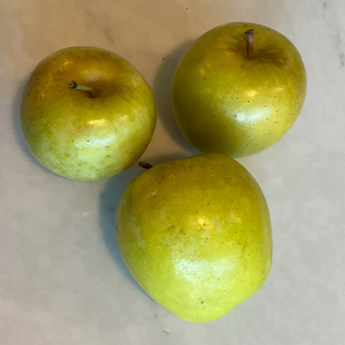 Schweizer Orchards Apples, Lemonade