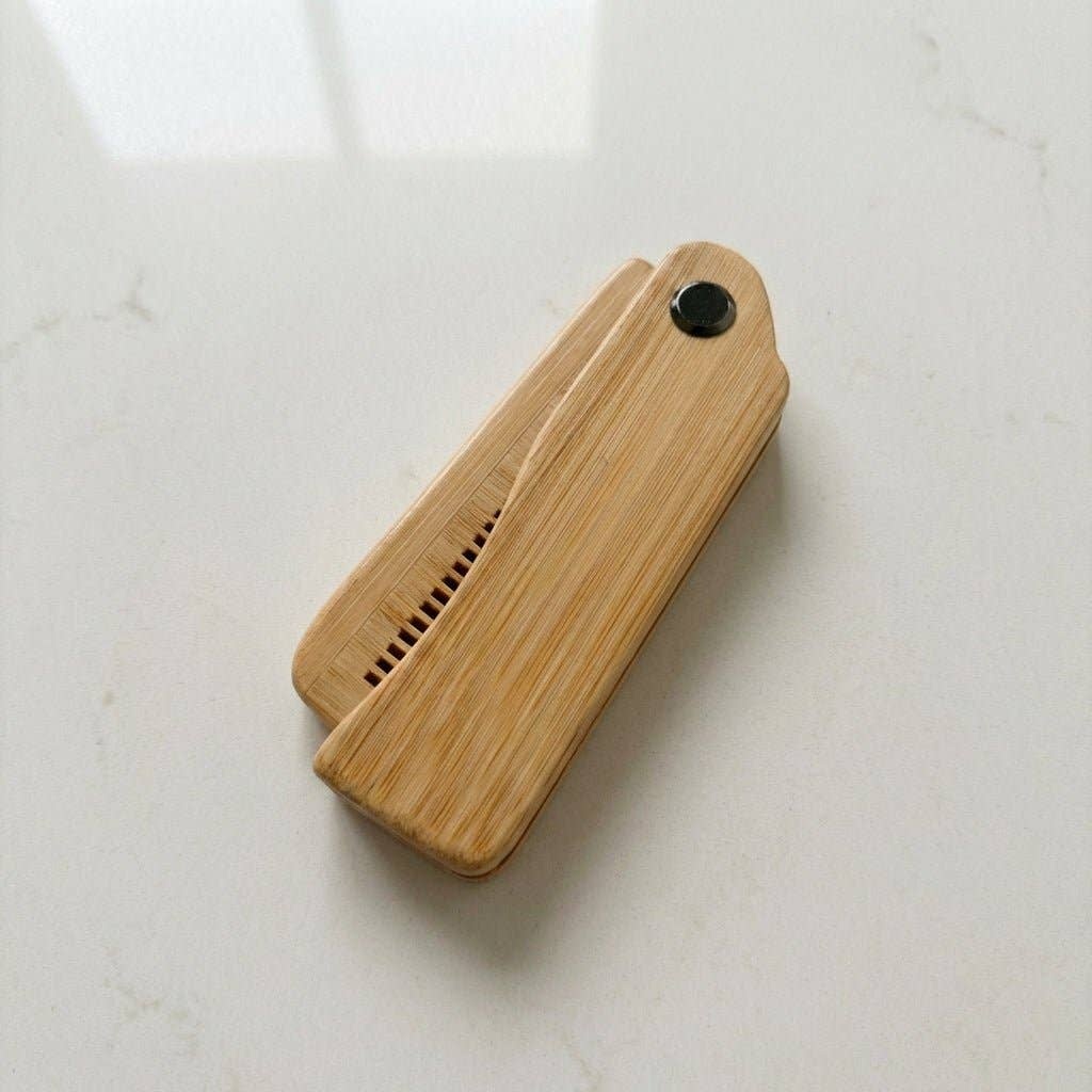 Bamboo Switch - Bamboo Hair Comb | Foldable natural bamboo - image 8