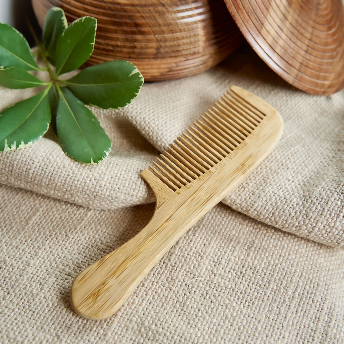 Bamboo Switch - Bamboo Handled Comb plastic-free