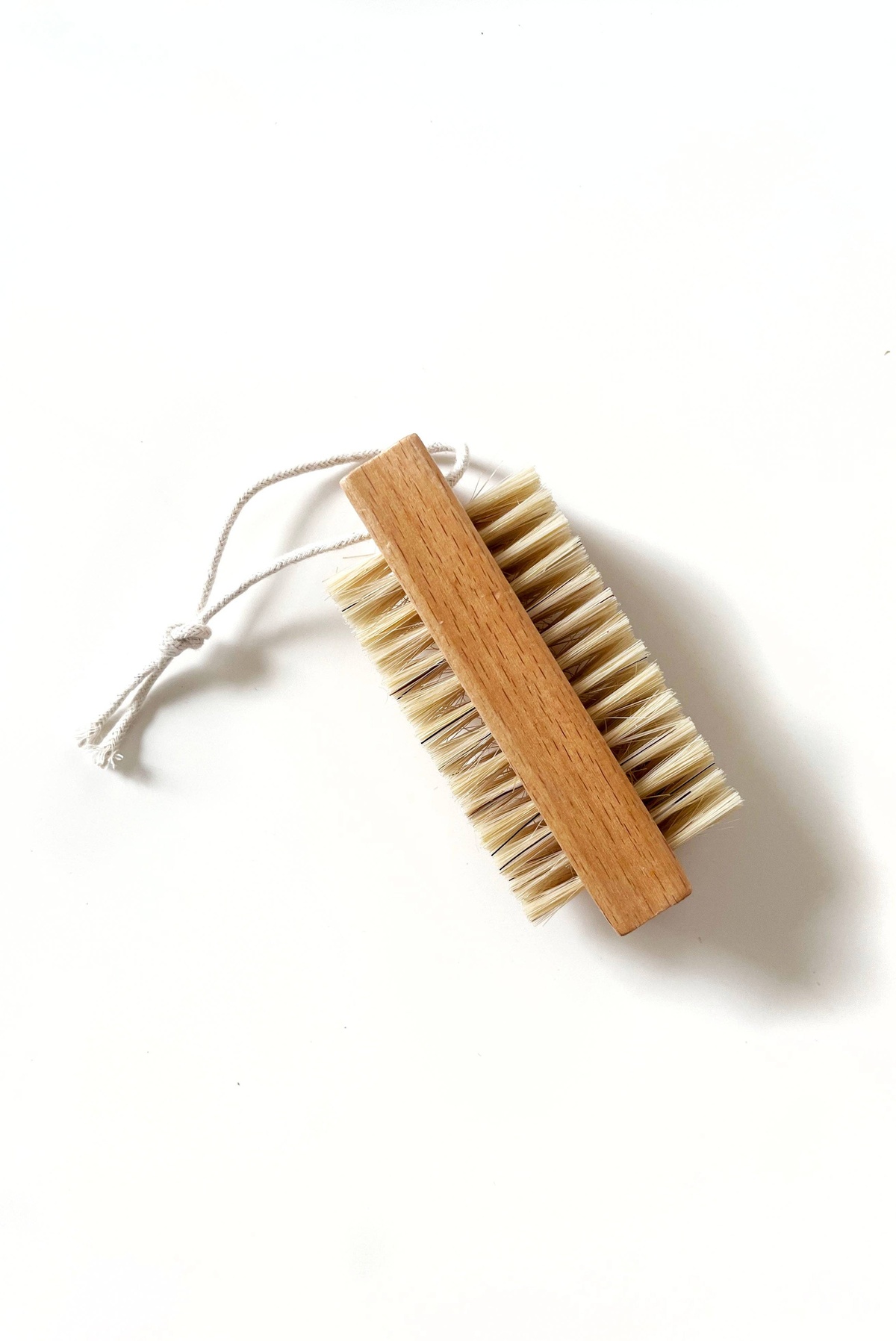Circular Bodies - Nail Cleaning Brush wood
