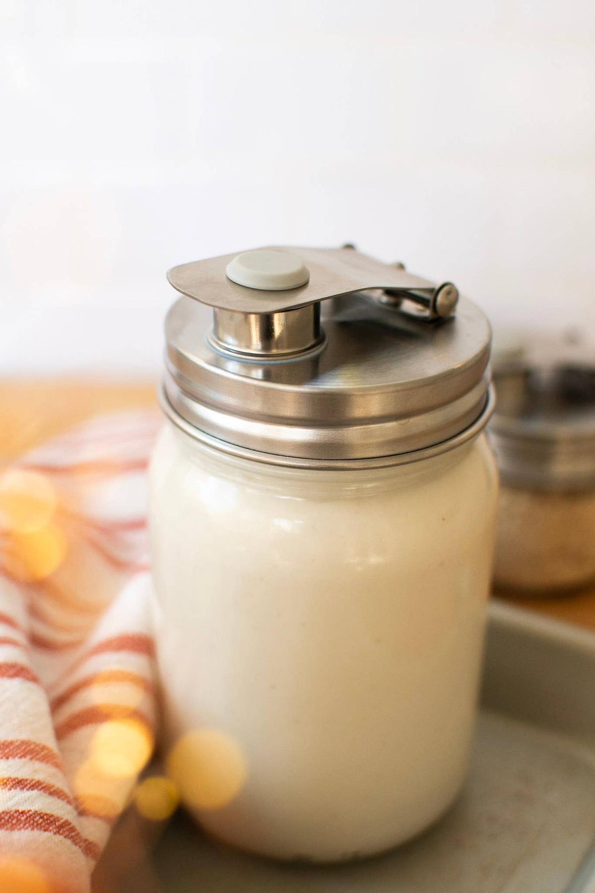 Zefiro – Mason Jar Pourable Jar Lid Zefiro - Mason Jar Pourable Jar Lid reusable - image 4