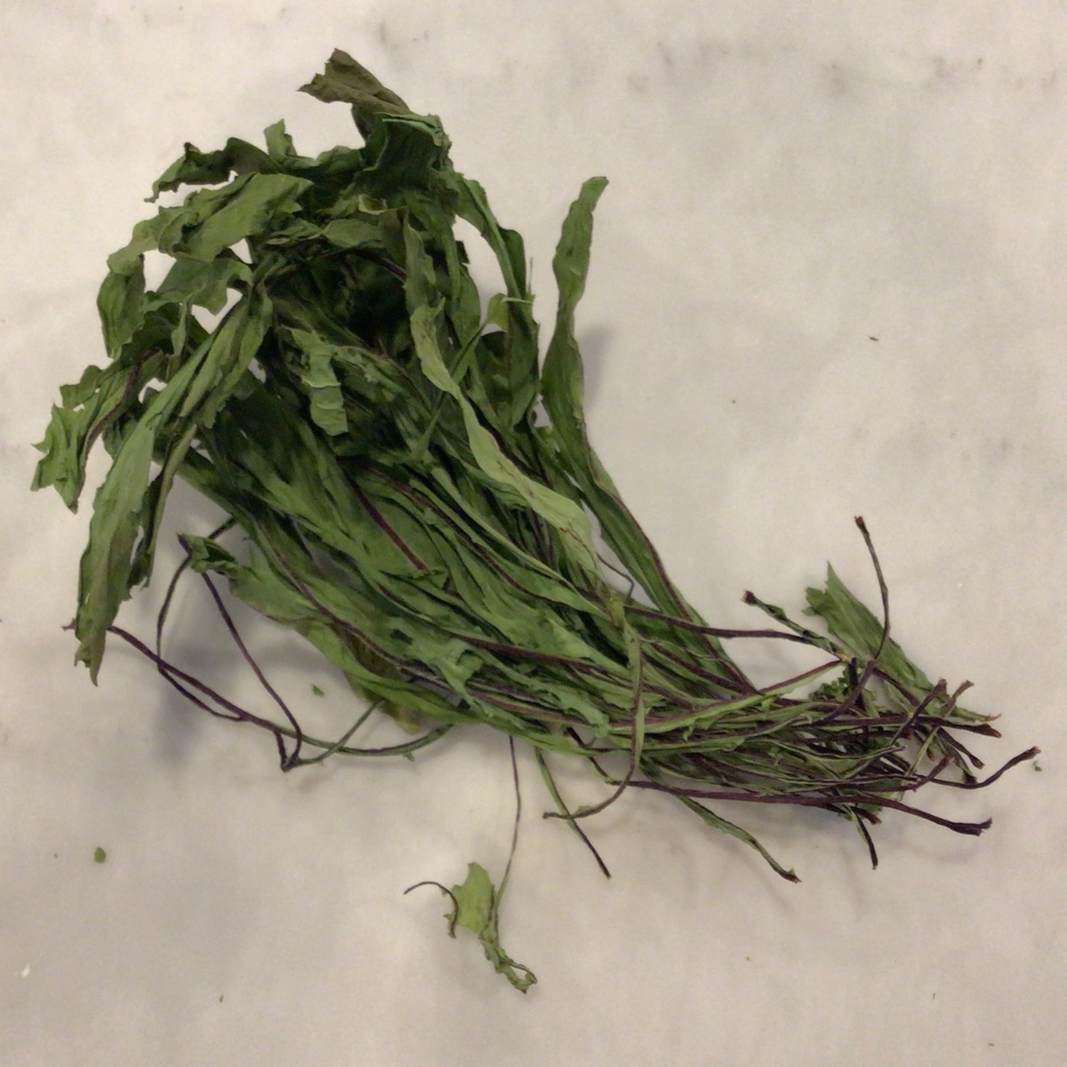 Benson Bounty Dandelion Leaf, Dried, Local ($15.50/oz)