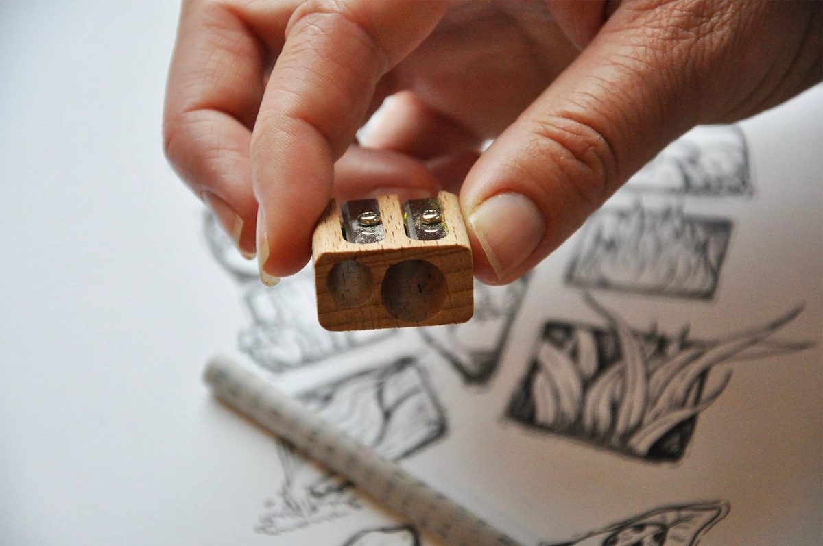 Zefiro – Double Pencil Sharpener OFSPNCLSH2 Zefiro - Double Pencil Sharpener - image 3
