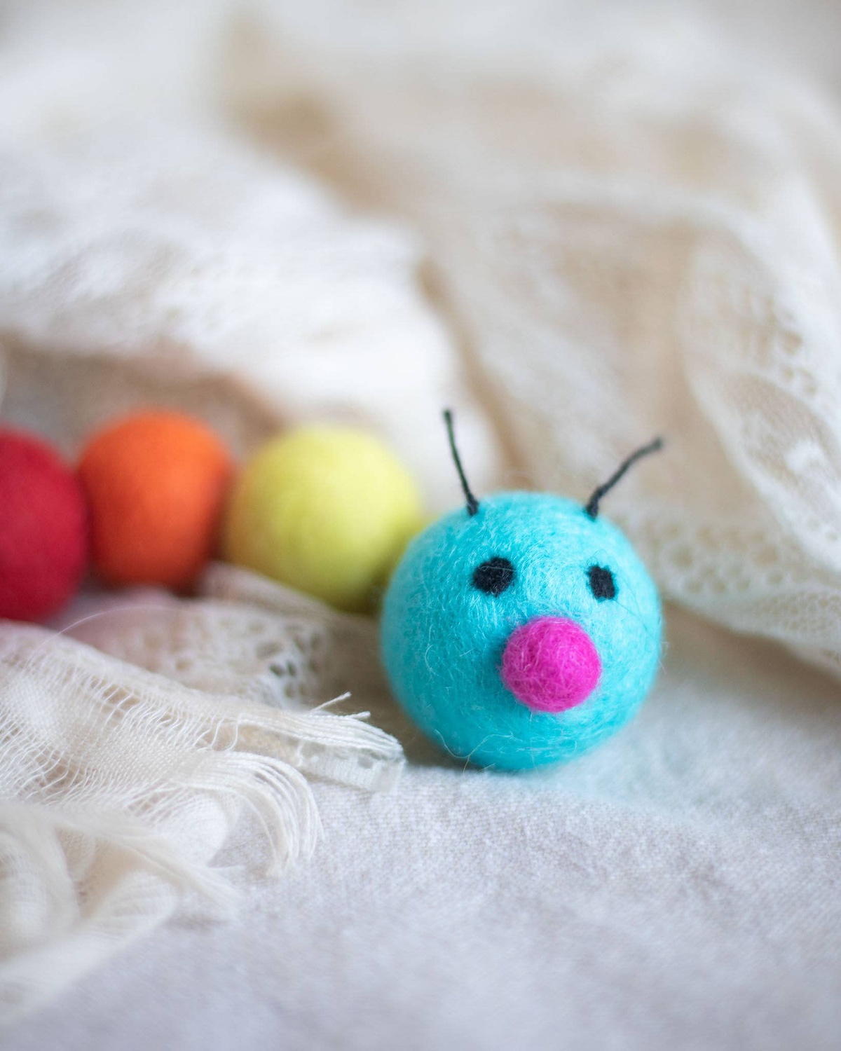 Friendsheep - RAINBOW Caterpillar Eco Wool Pet Toys cruelty-free - image 3