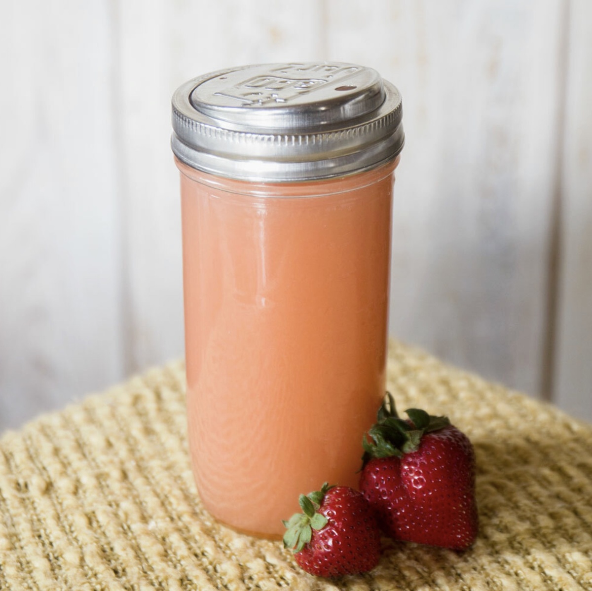 EcoJarz - Stainless Steel Drinking Mason Jar Lid (Lid Only) bpa-free