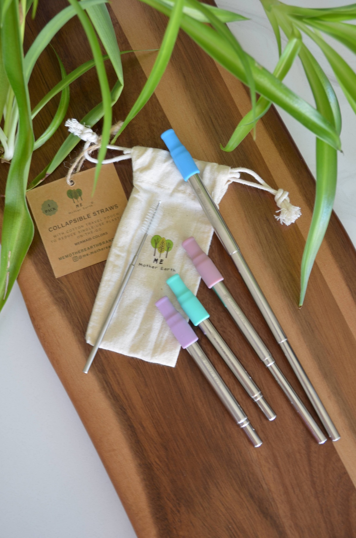 Me Mother Earth - Collapsible Straw 4-Pack with Cotton Travel Pouch gots certified organic cotton