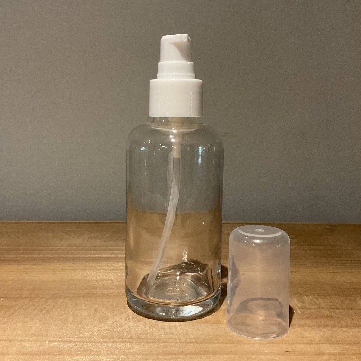 exist green 4oz Glass Bottle w/ White Treatment Pump - image 2