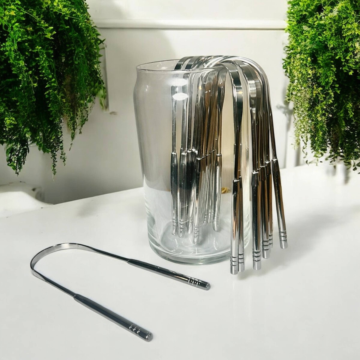 Bamboo Switch - Stainless Steel Tongue Scraper plastic-free