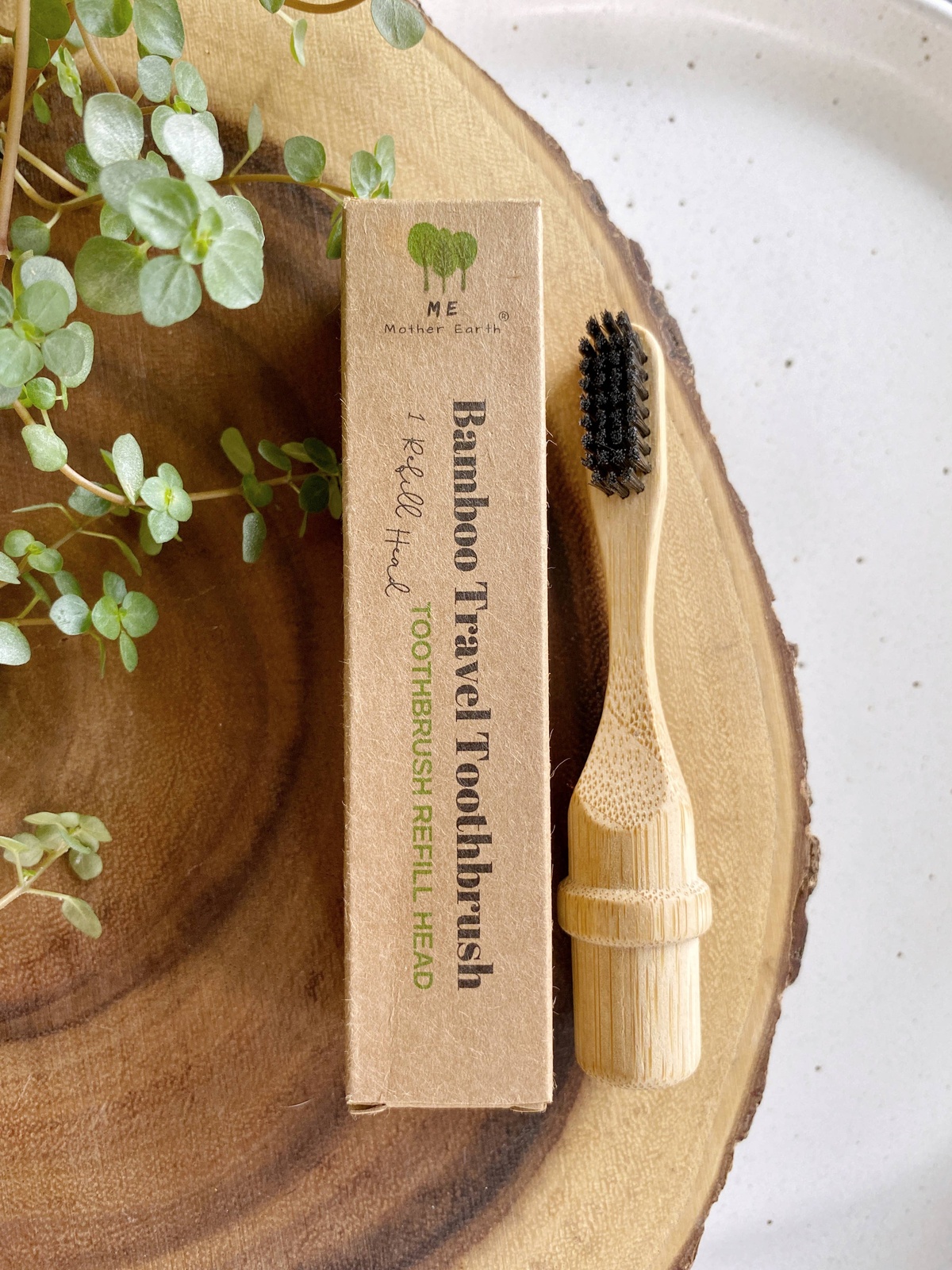 Me Mother Earth – All-in-One Bamboo Travel Toothbrush with Replaceable Head Me Mother Earth - All-in-One Bamboo Travel Toothbrush with Replaceable Head castor oil - image 2