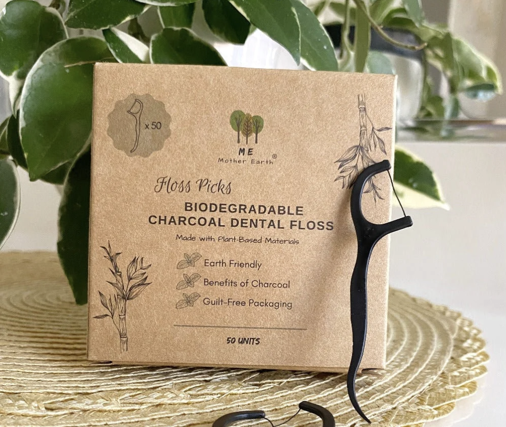 Me Mother Earth - Charcoal Dental Floss Picks crude oil