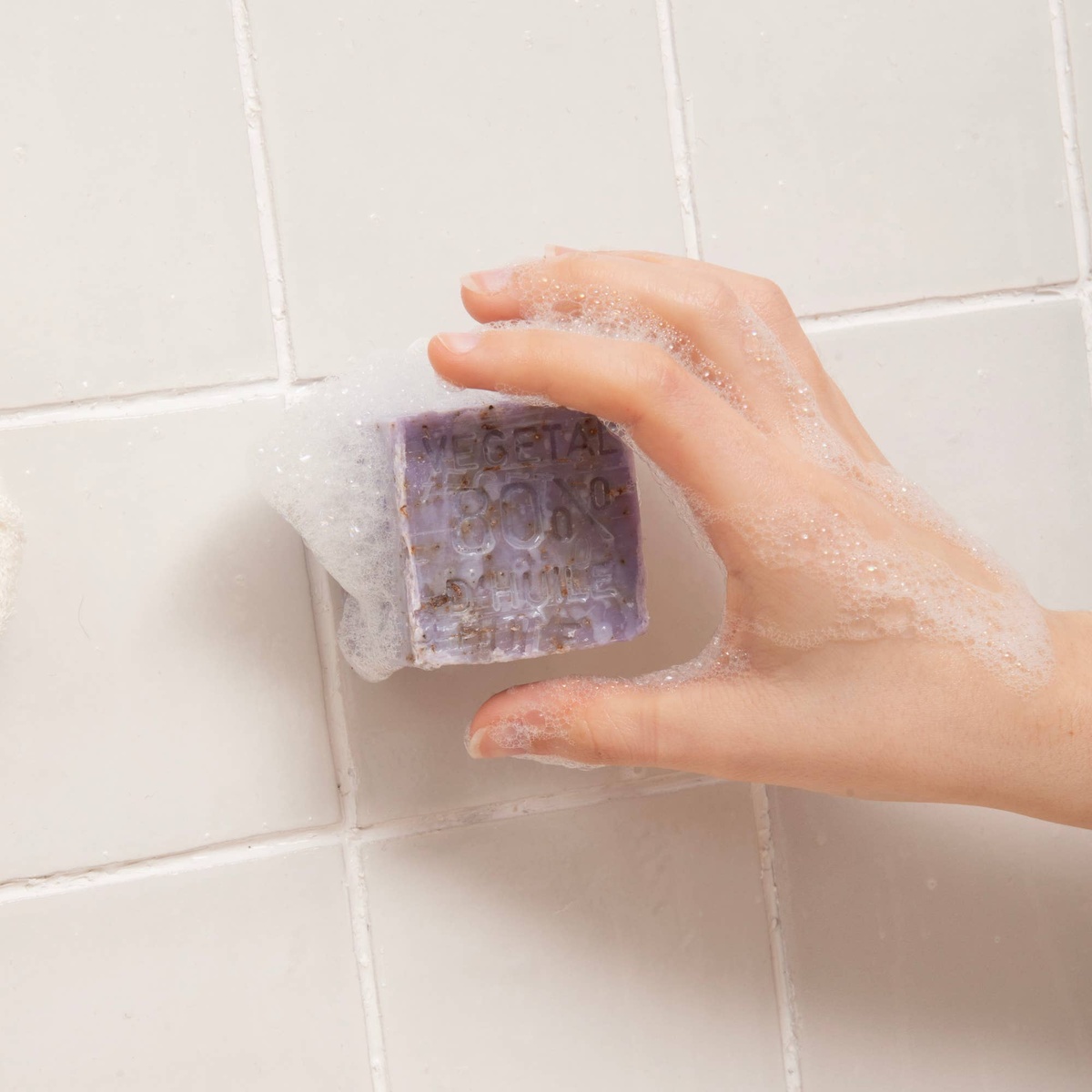 Chamarrel - Magnetic Minimalist Soap Dish - image 10