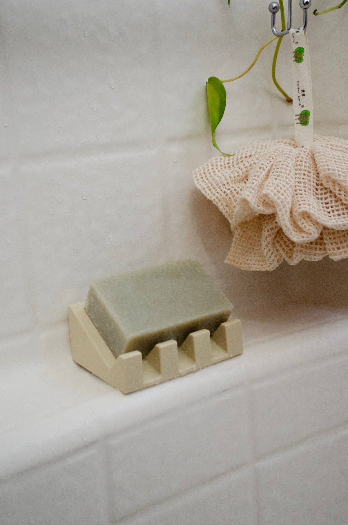 Me Mother Earth - Silicone Draining Soap Dish endlessly reusable - image 9
