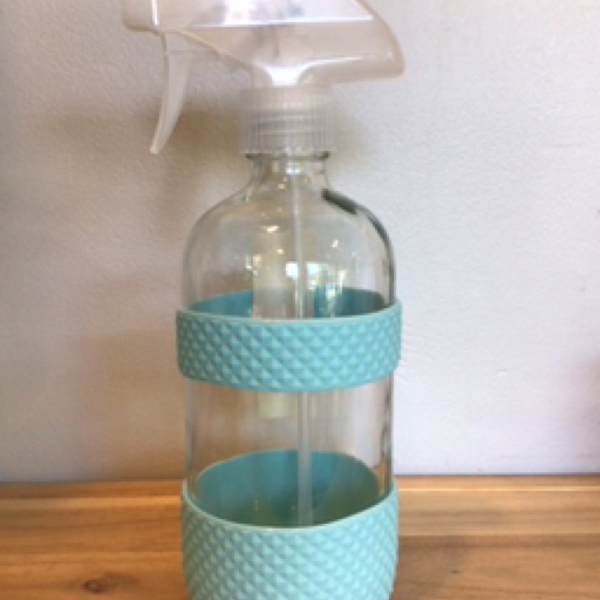 exist green 16oz Glass Spray Bottles with Silicone Sleeve - image 4