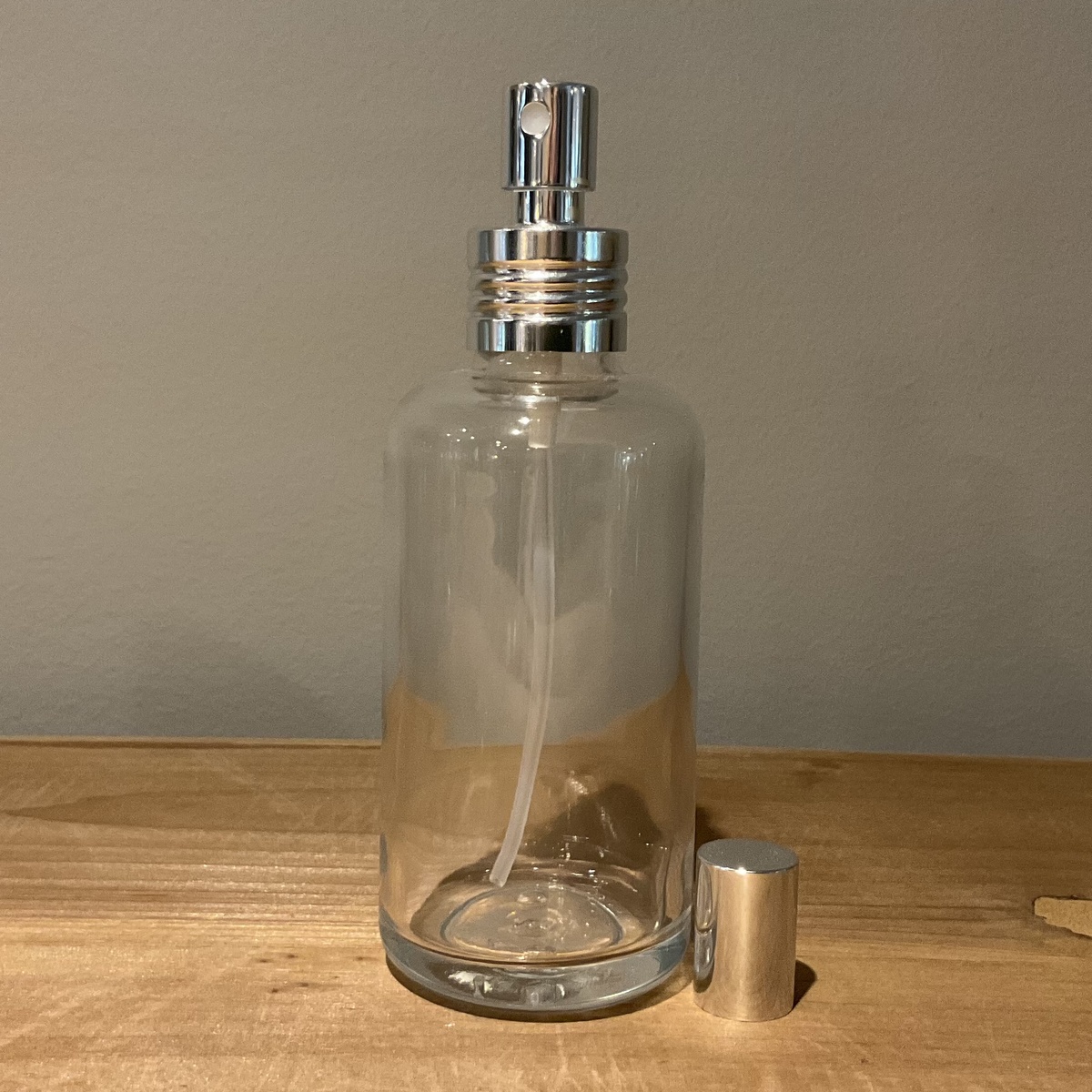 exist green 8oz Glass Bottle Aluminum Mister w/ Cap - image 2