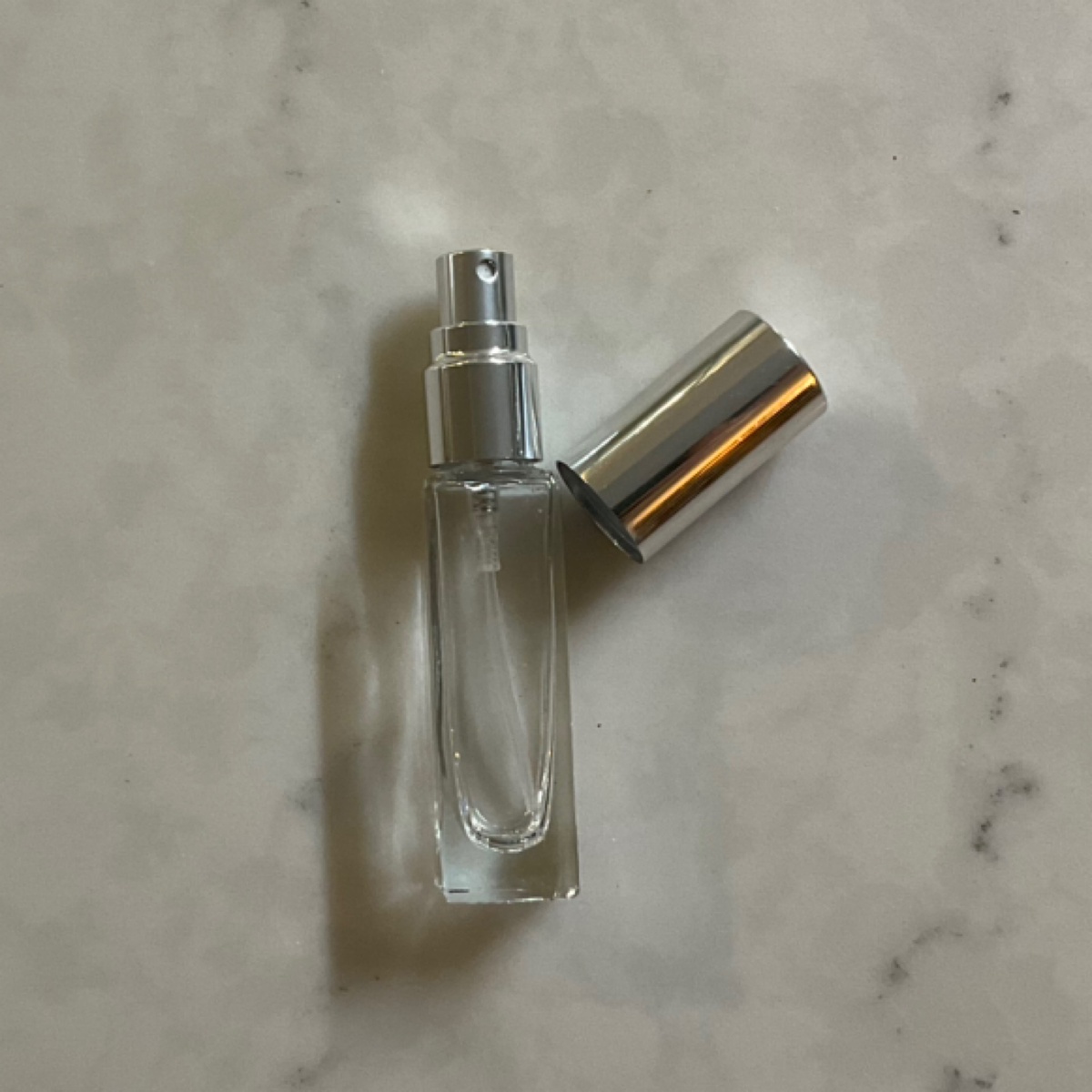 Packamor Square Glass Refillable Fine Mist Sprayer