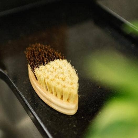 Bamboo Switch - Bamboo Cleaning Brush natural material - image 2