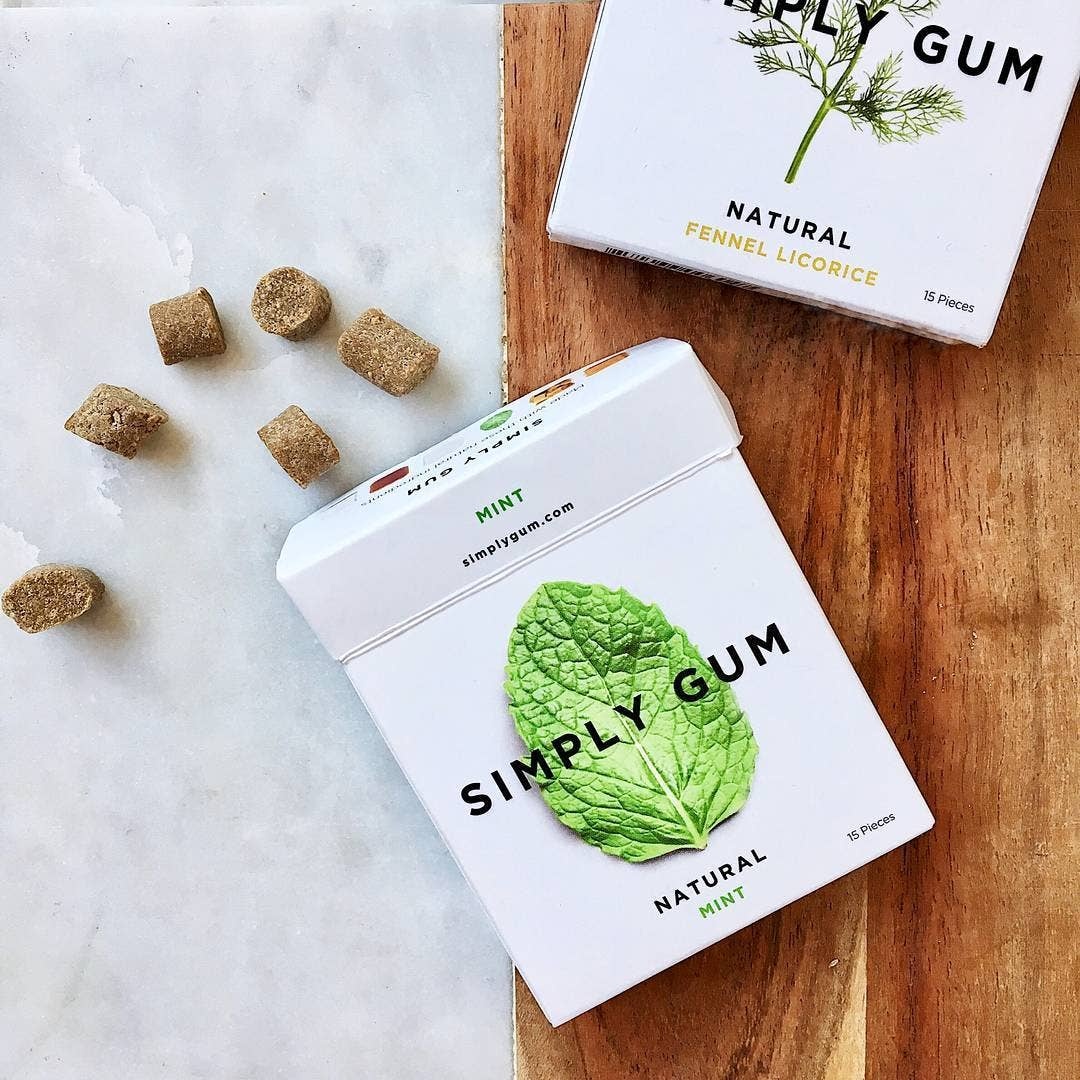 Simply Gum chicle instead of a synthetic gum base - image 6