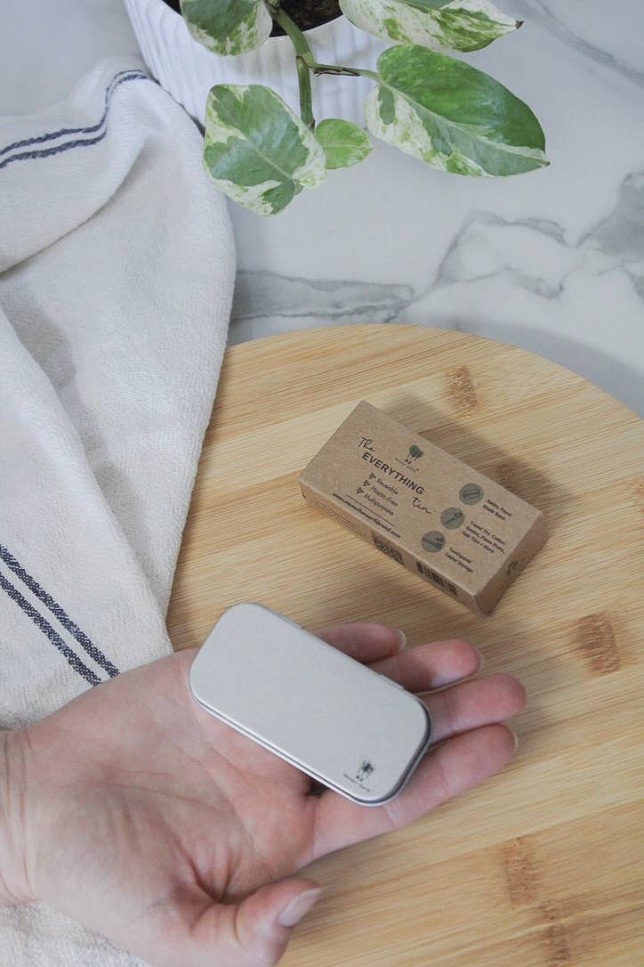 Me Mother Earth – The “Everything” Travel Tin + Blade Bank 850046923302 Me Mother Earth - The "Everything" Travel Tin + Blade Bank reusable - image 6