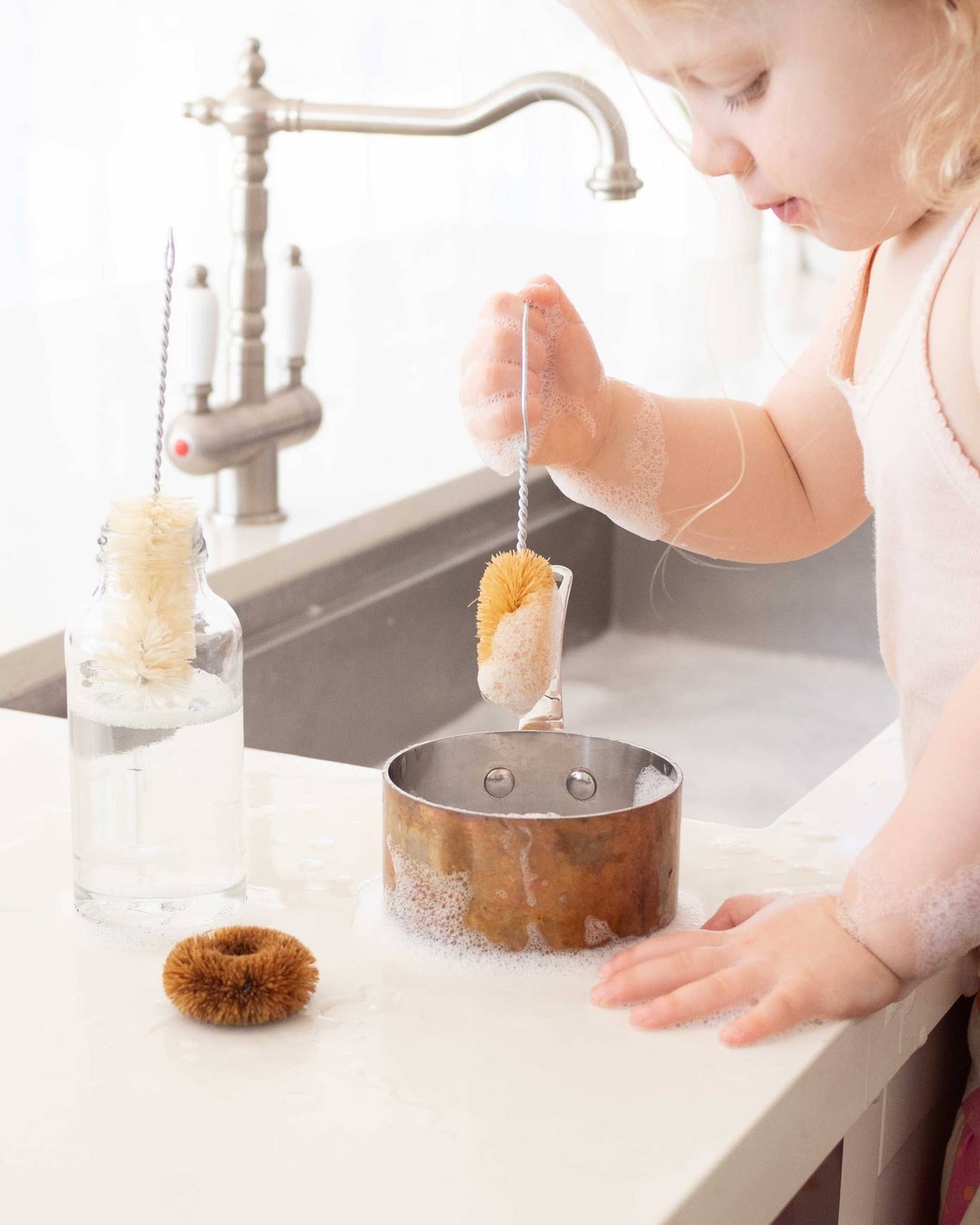Ethical Global - Eco Kitchen Cleaning Brushes Play Set - image 2
