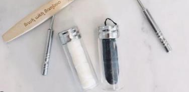 PFAS-free, plastic-free floss refills