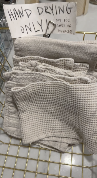 Reusable hand towels
